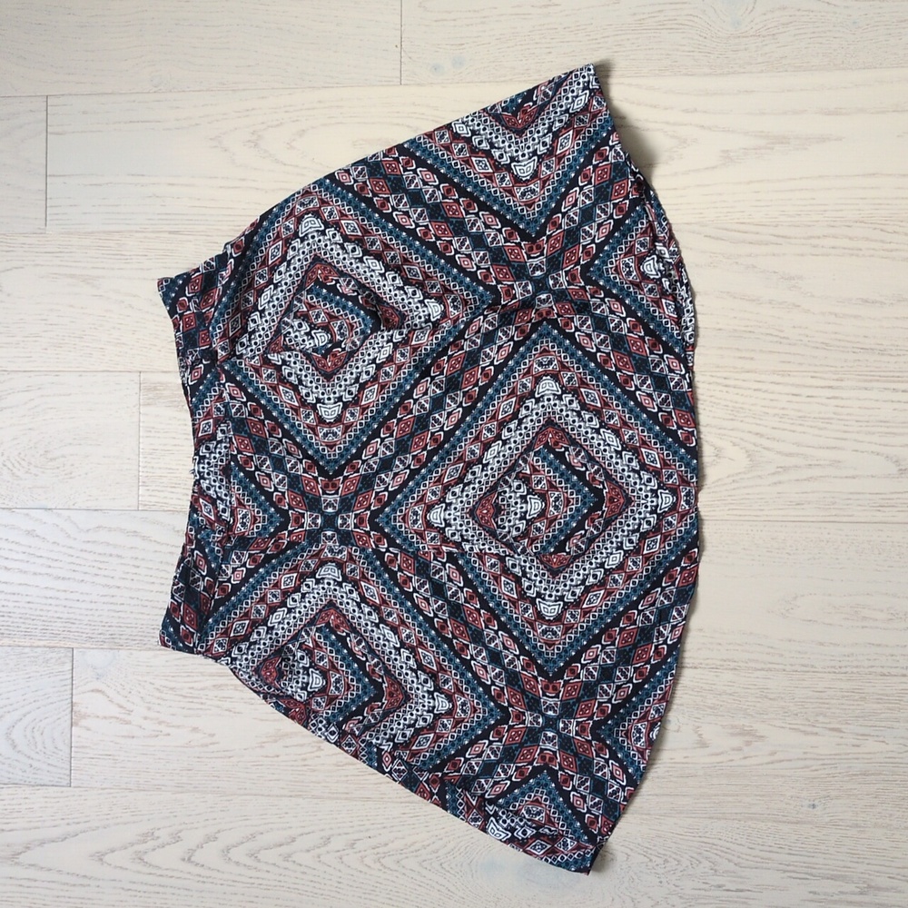 Dynamite Geometric Skater Mini Skirt